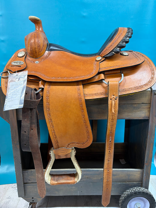 Hilason All Around saddle, 16