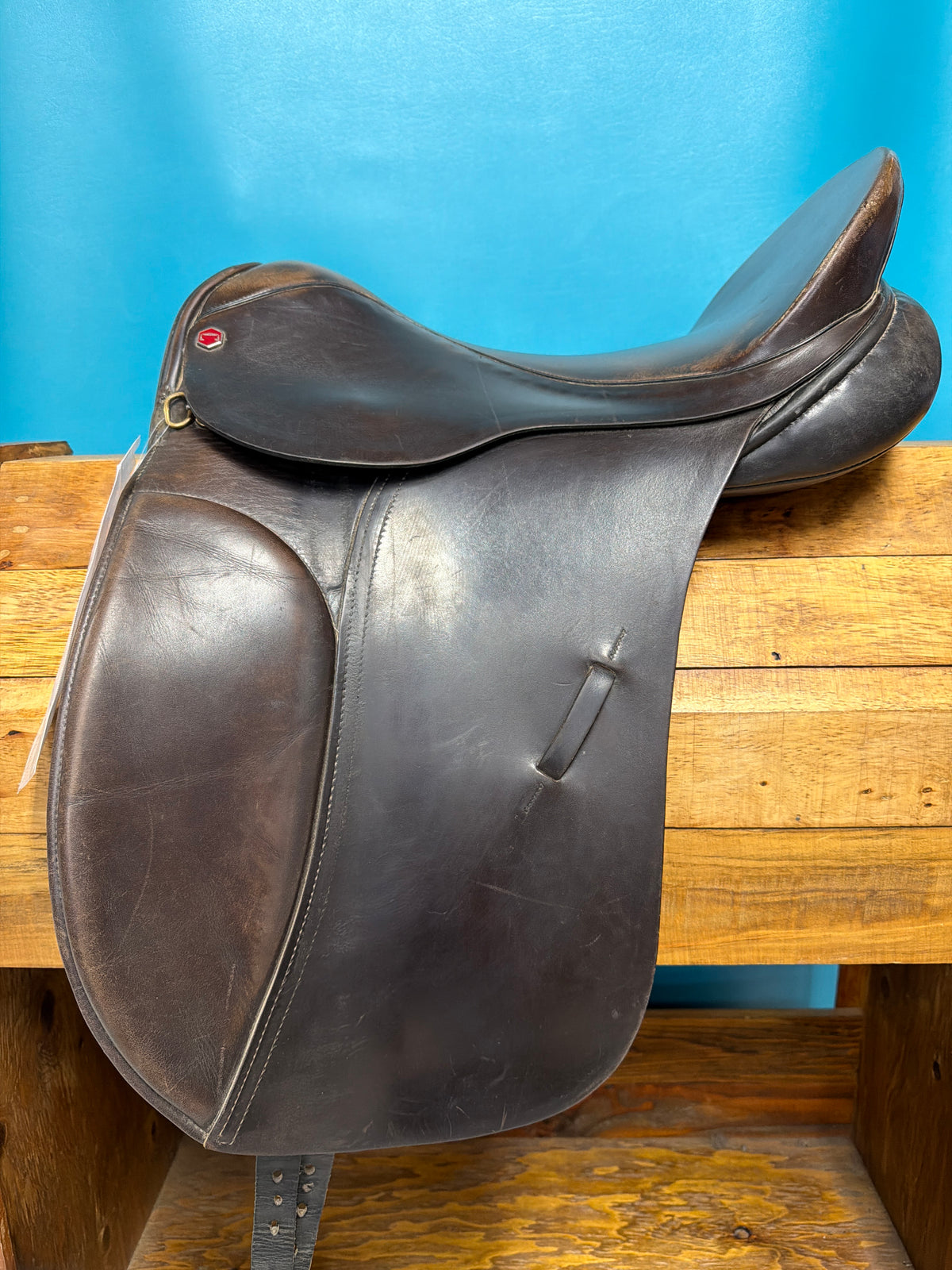 Albion Legend Dressage Saddle, 17.5