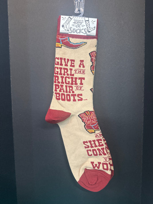 Primitives by Kathy Give a girl boots socks
