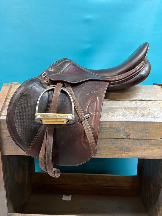 Prestige Close Contact Saddle, 17