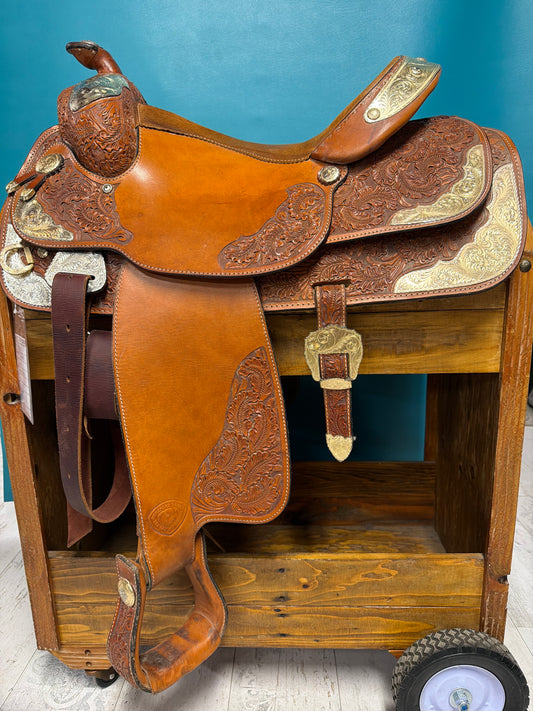 Hereford Show Saddle, 16