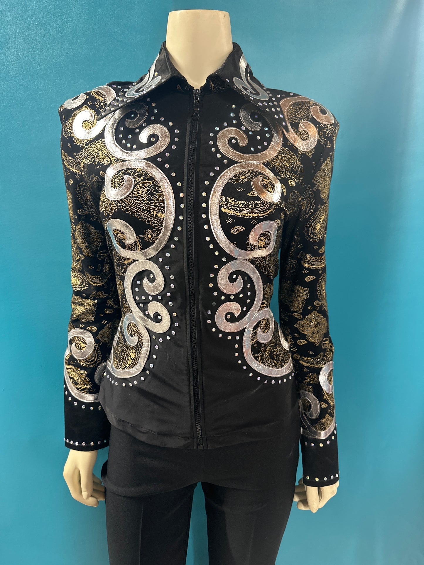 heartland Western Show shirt, M