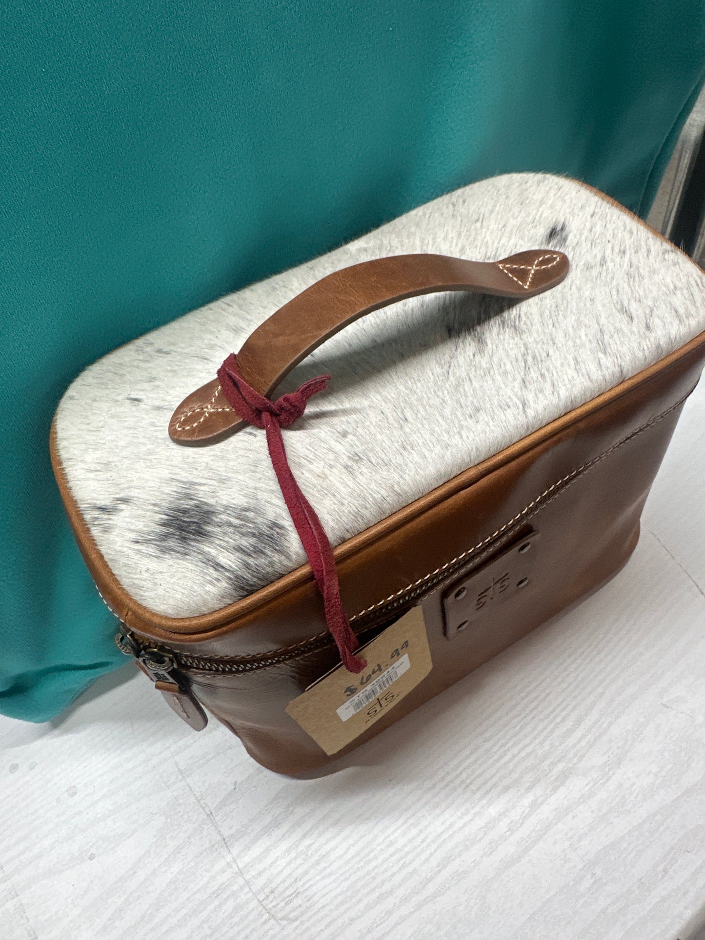 STS Basic Bliss Cowhide Train Case