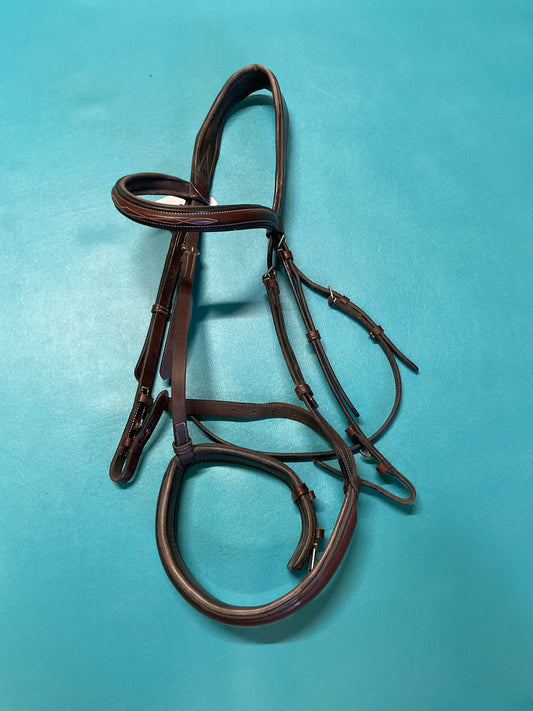 KL Select Hunter Bridle, Horse