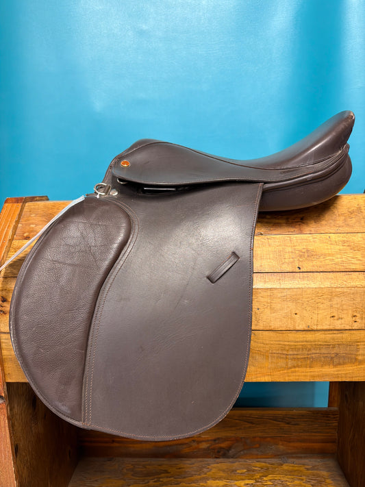 Derby Original All purpose saddle, 17