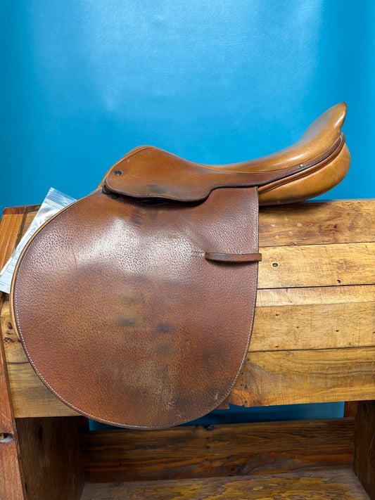 Crosby Close Contact Saddle, 16.5