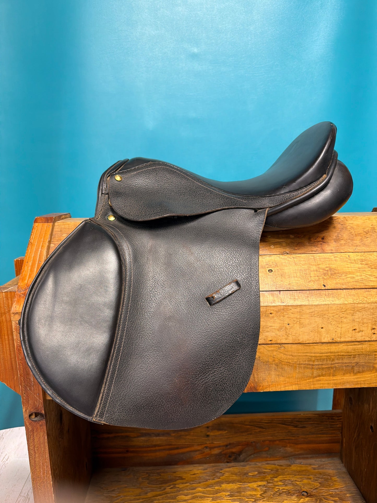 English Saddles, 16.5